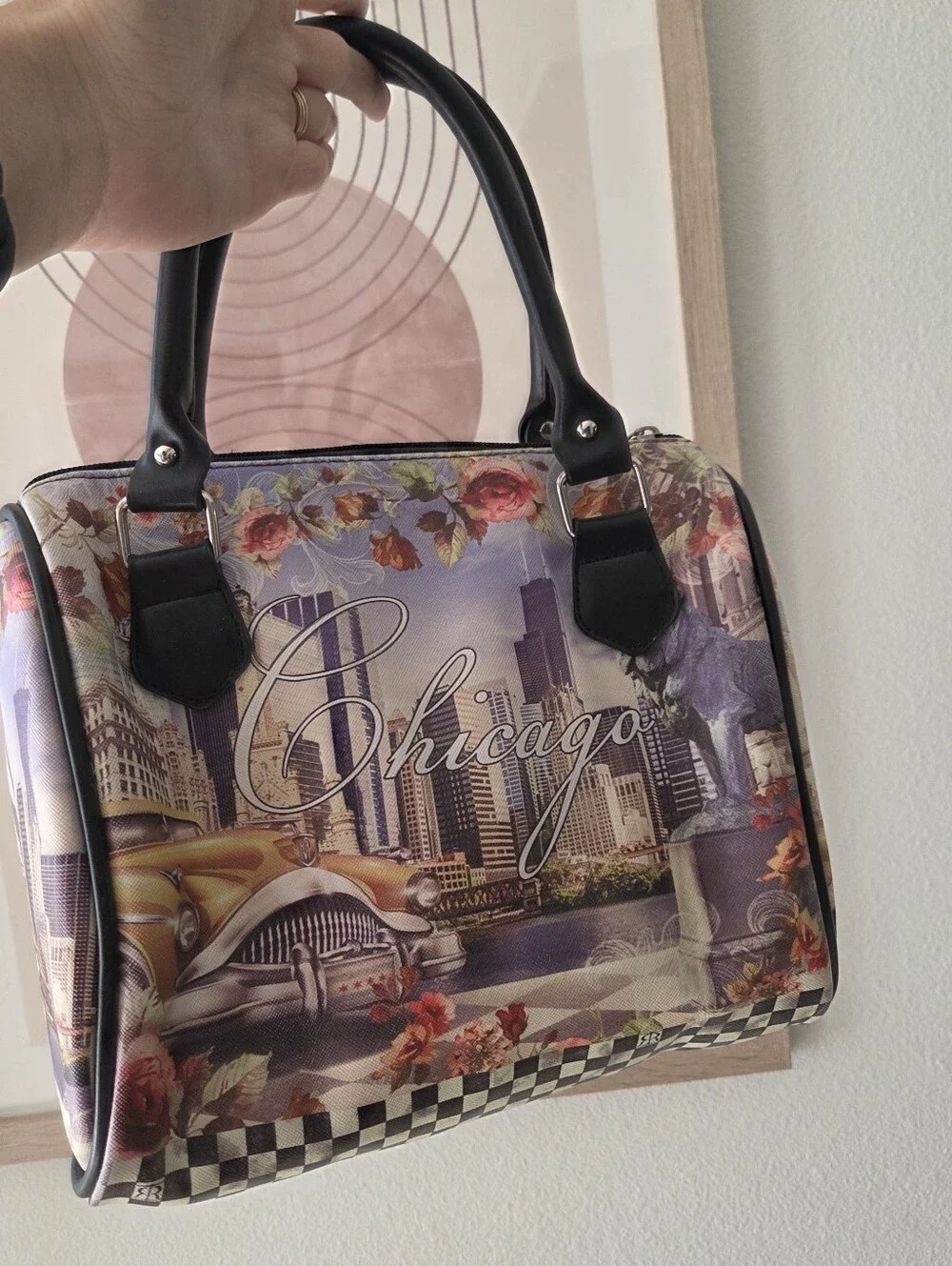 Robin Ruth Chicago City Skyline Print Satchel Duffle Multi-Color Womens